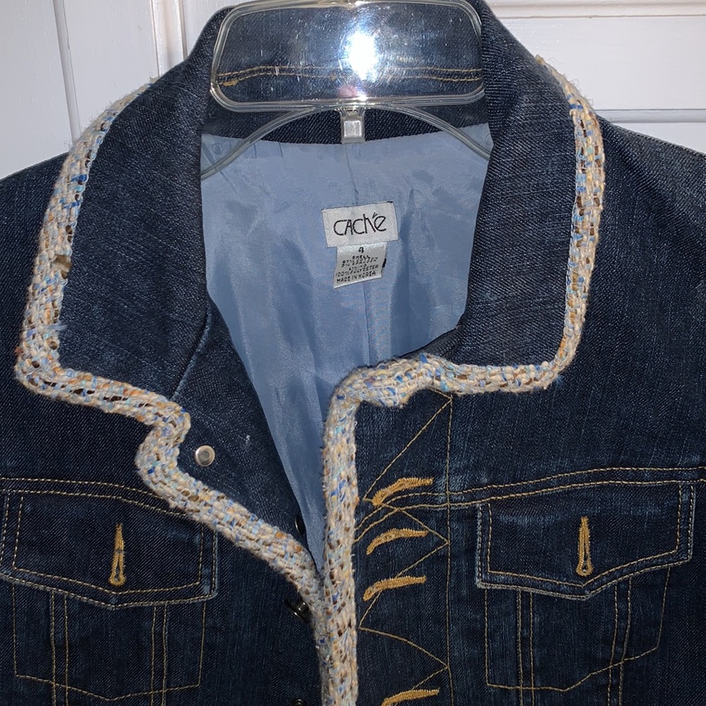 Cache Jean Jacket - Picture 2 of 5